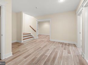 217 Pleasant Street SW, Vienna VA 22180