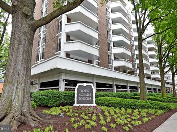 700 7TH Street SW