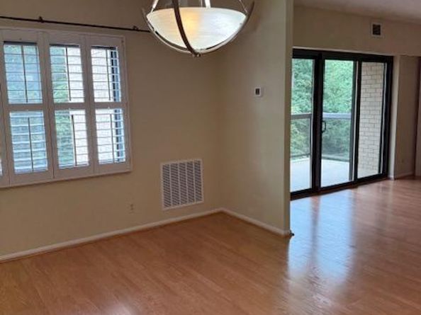 205 Yoakum Parkway 626, Alexandria VA 22304