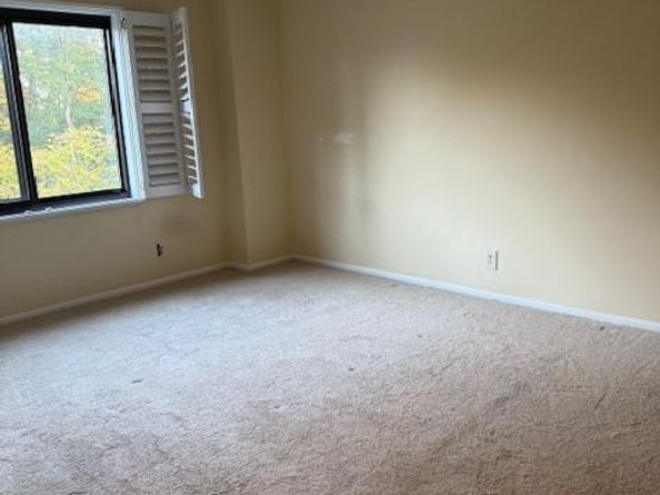 205 Yoakum Parkway 626, Alexandria VA 22304