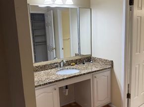 205 Yoakum Parkway 626, Alexandria VA 22304