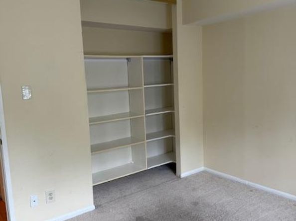 205 Yoakum Parkway 626, Alexandria VA 22304