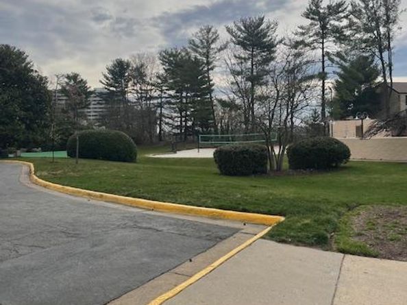 205 Yoakum Parkway 626, Alexandria VA 22304