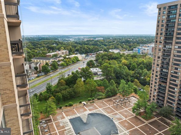 3701 S George Mason Drive 2001N, Falls Church VA 22041