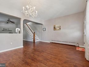 623 Hermitage Street, Philadelphia PA 19128