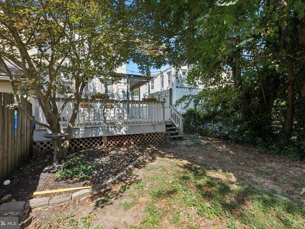 623 Hermitage Street, Philadelphia PA 19128