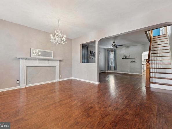 623 Hermitage Street, Philadelphia PA 19128