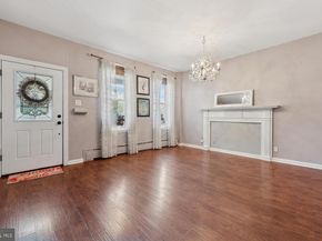 623 Hermitage Street, Philadelphia PA 19128