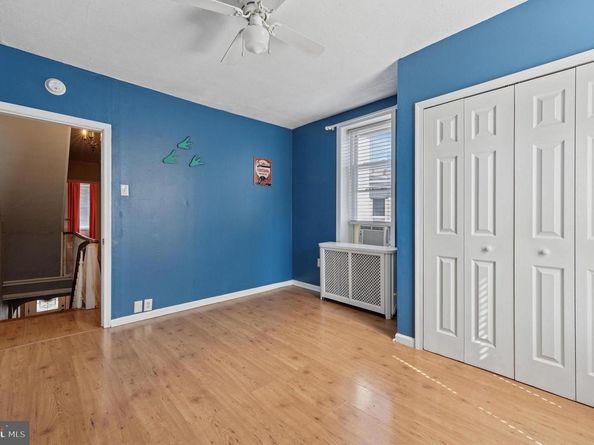 623 Hermitage Street, Philadelphia PA 19128