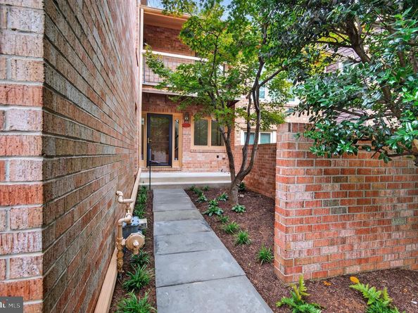 7819 Whiterim Terrace, Potomac MD 20854