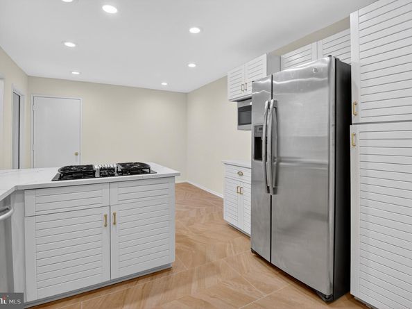 7819 Whiterim Terrace, Potomac MD 20854