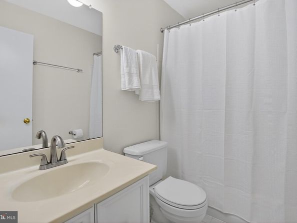 7819 Whiterim Terrace, Potomac MD 20854