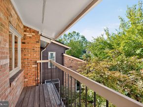 7819 Whiterim Terrace, Potomac MD 20854