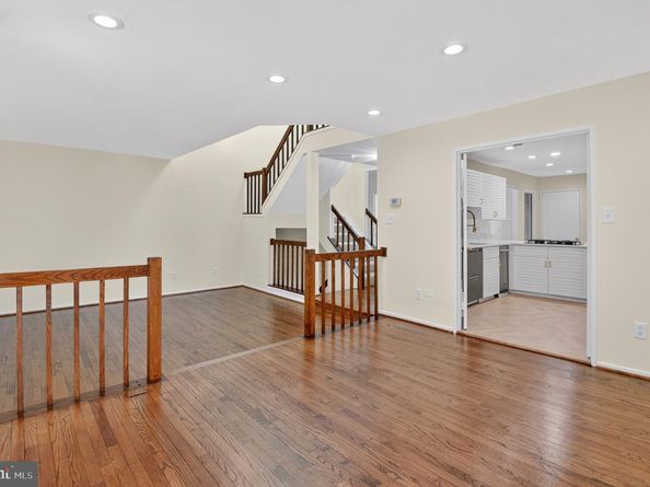 7819 Whiterim Terrace, Potomac MD 20854