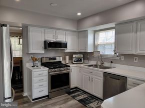 319 Fairview Road, Woodlyn PA 19094