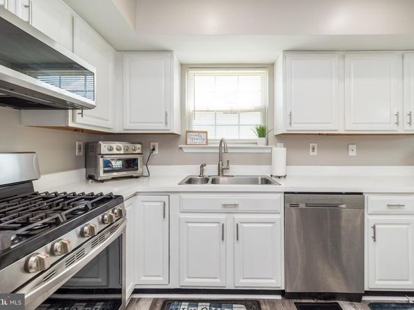 319 Fairview Road, Woodlyn PA 19094