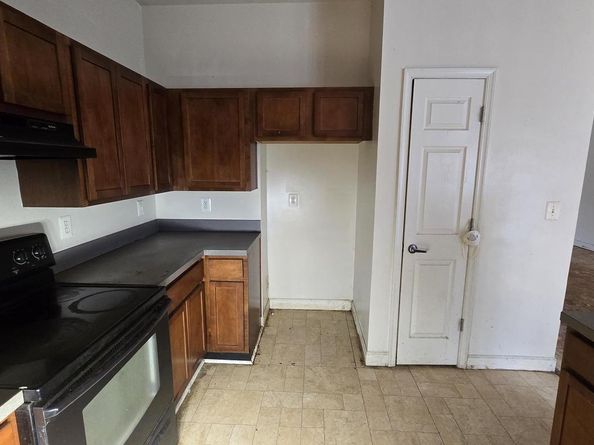 5002 Kimi Gray Court SE, Washington DC 20019