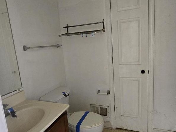 5002 Kimi Gray Court SE, Washington DC 20019