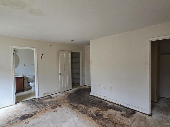 5002 Kimi Gray Court SE, Washington DC 20019