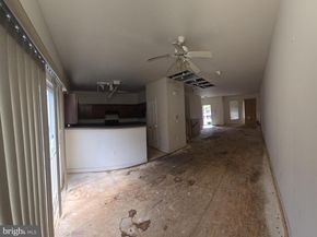 5002 Kimi Gray Court SE, Washington DC 20019