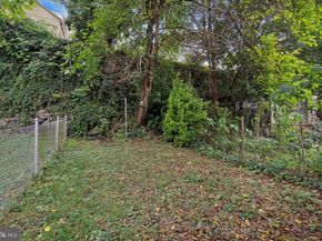 4003 Manayunk Avenue, Philadelphia PA 19128