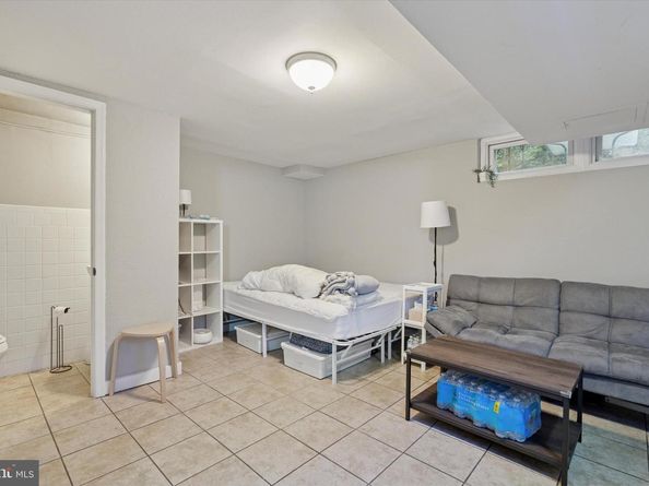 4003 Manayunk Avenue, Philadelphia PA 19128