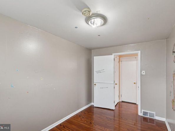 730 Millwood Road, Philadelphia PA 19115