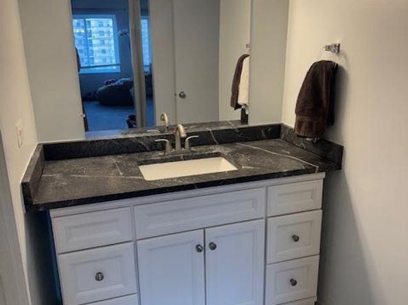 8360 Greensboro Drive 817, Mclean VA 22102
