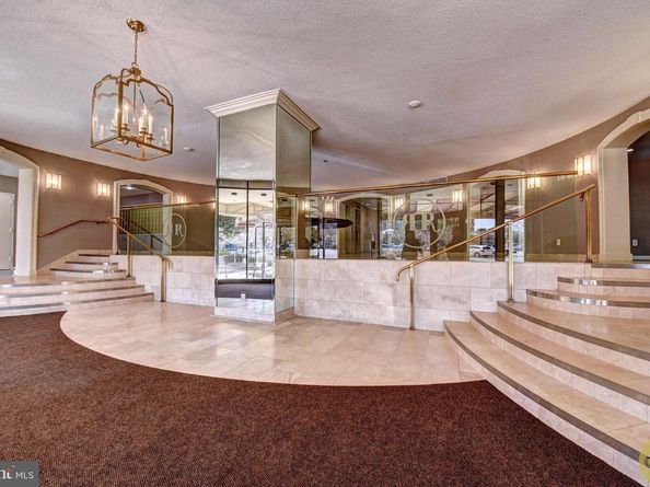 8360 Greensboro Drive 817, Mclean VA 22102