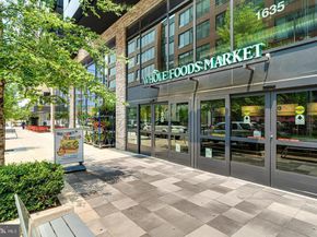 8360 Greensboro Drive 817, Mclean VA 22102