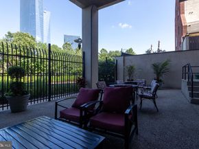 2429-41 Locust Street 212, Philadelphia PA 19103