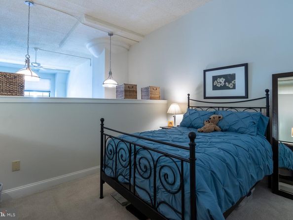 2429-41 Locust Street 212, Philadelphia PA 19103
