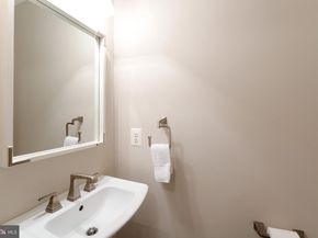 1305 Newkirk Court, Vienna VA 22182