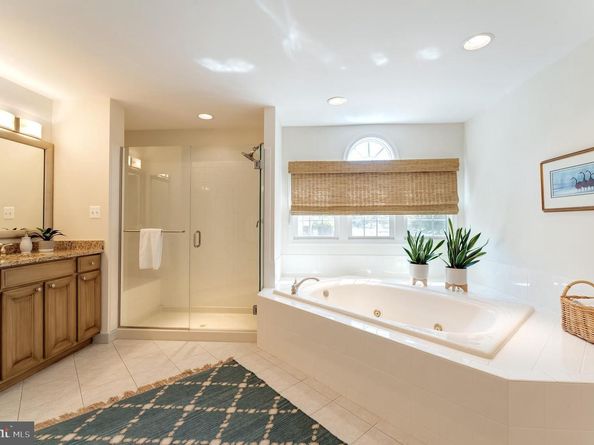 1305 Newkirk Court, Vienna VA 22182