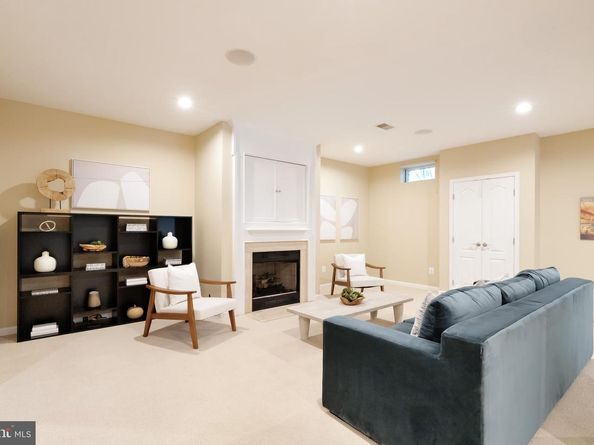 1305 Newkirk Court, Vienna VA 22182