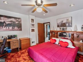 701 Andrews, Collingdale PA 19023