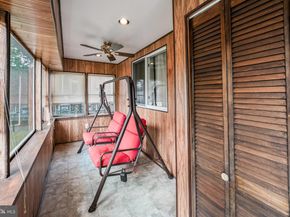 701 Andrews, Collingdale PA 19023
