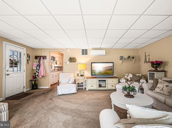 413 Brandywine Lane, King Of Prussia PA 19406