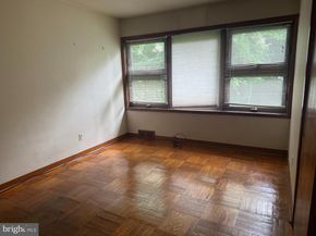 499 Summit Avenue, Philadelphia PA 19128