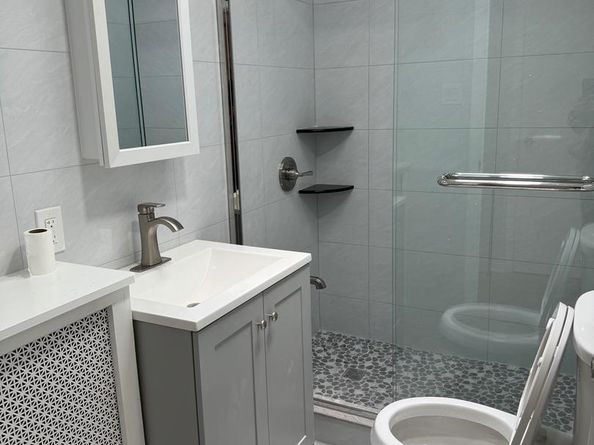 816 Cross Street, Philadelphia PA 19147