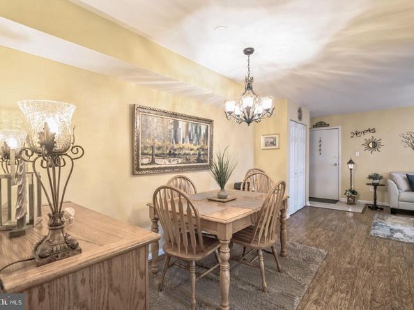 816 South Avenue K1, Secane PA 19018