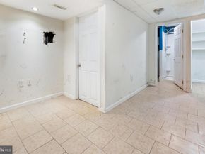 131 Barren Hill Road, Conshohocken PA 19428