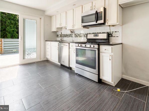 131 Barren Hill Road, Conshohocken PA 19428