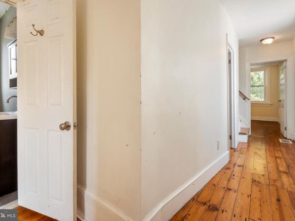 131 Barren Hill Road, Conshohocken PA 19428