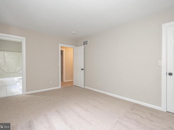 26 Bowling Green Avenue 3, Morrisville PA 19067