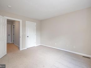 26 Bowling Green Avenue 3, Morrisville PA 19067