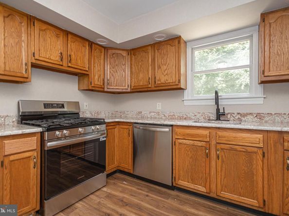 26 Bowling Green Avenue 3, Morrisville PA 19067