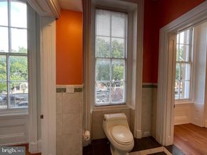 318 Bainbridge Street, Philadelphia PA 19147