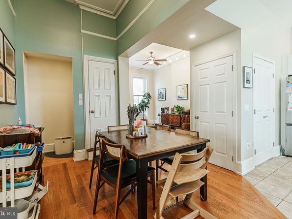 318 Bainbridge Street, Philadelphia PA 19147