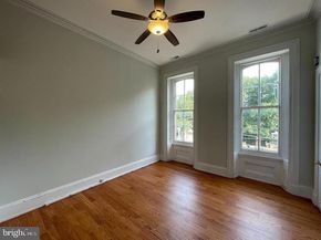 318 Bainbridge Street, Philadelphia PA 19147